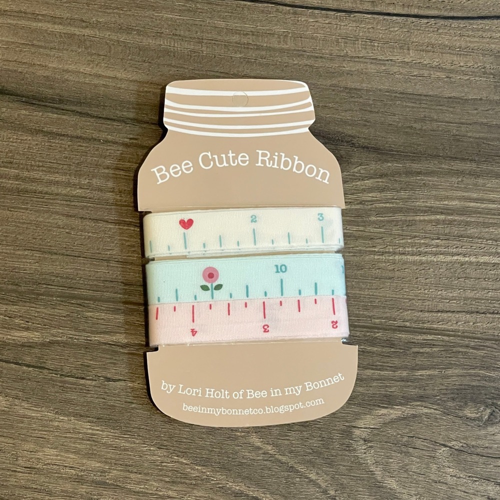 Riley Blake Lori Holt Bee Cute Ribbon Measure-It 6 Yards Cotton Trim STMI-5559